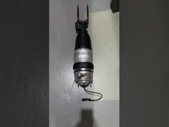 95835804010 ポルシェ・カイエンのフロントショックアブソーサー